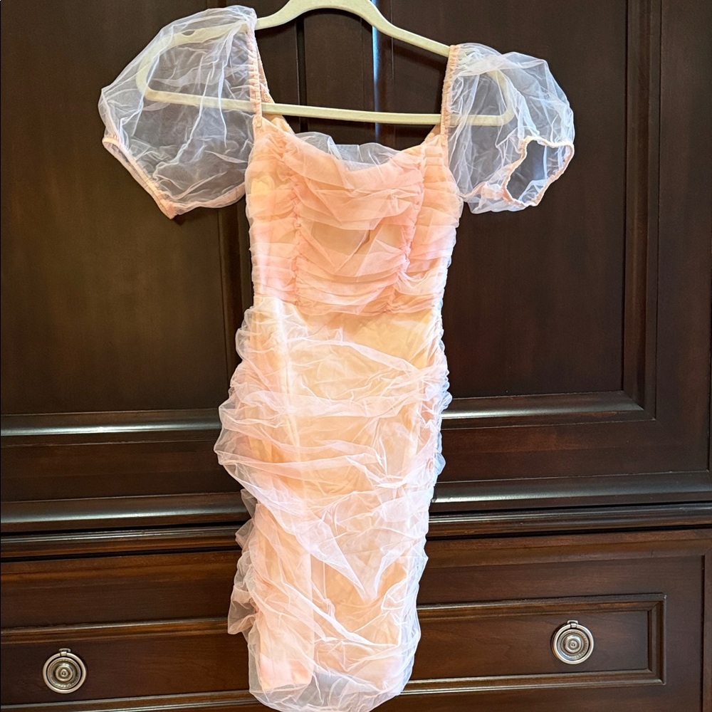 Selfie Leslie dress size xs